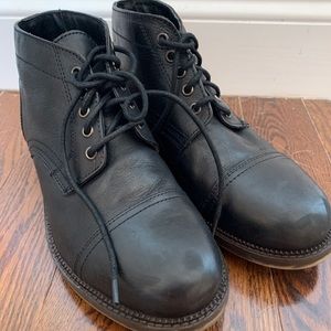 Dr. Scholl’s Airborne Boots